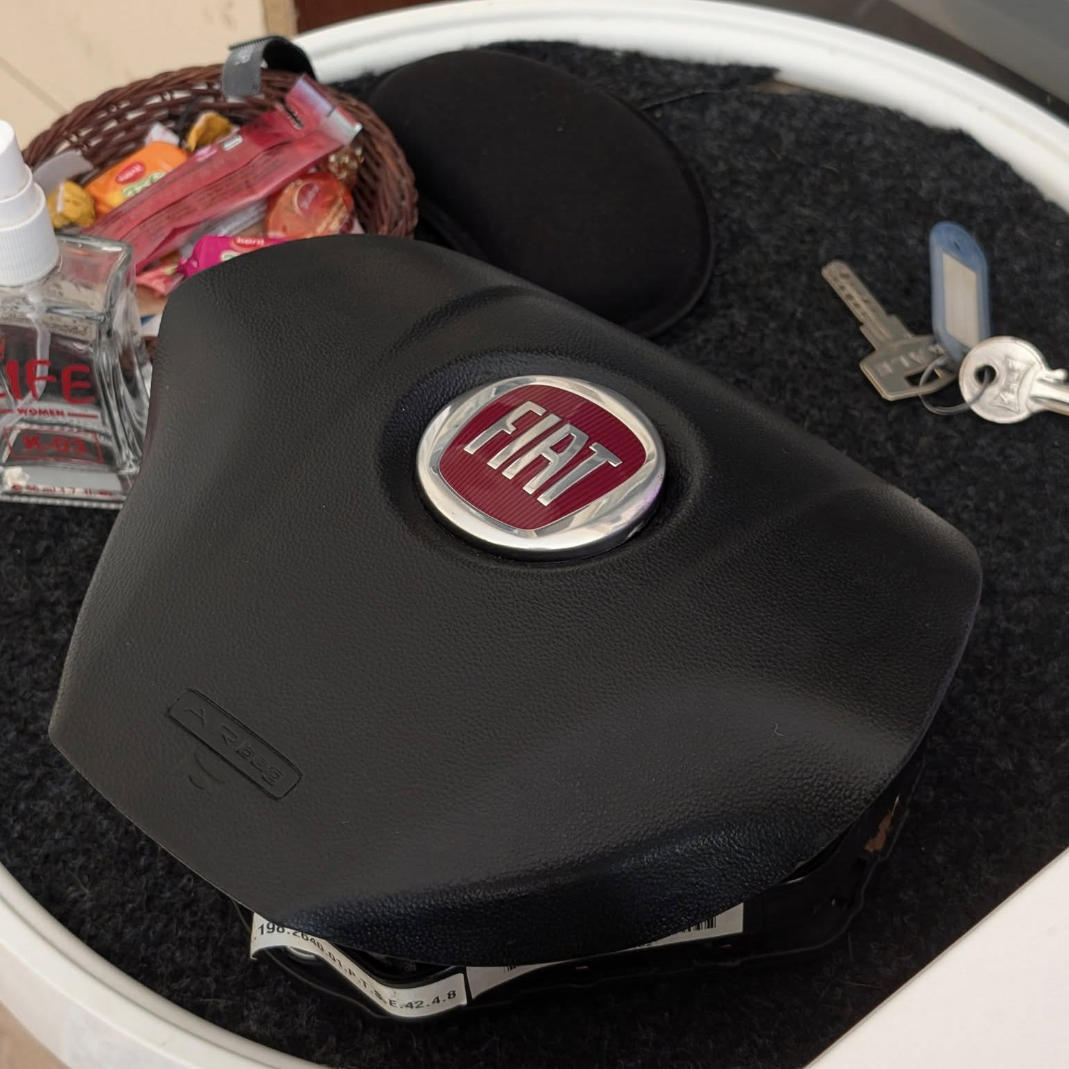 Yeni logo yerleştirme