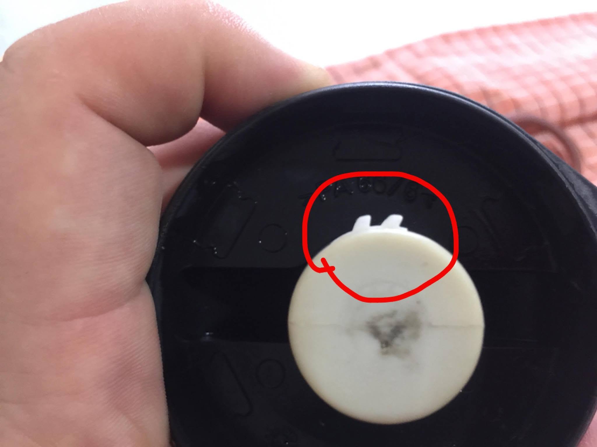 Kilit dili yeterince dışarı çıkmıyor