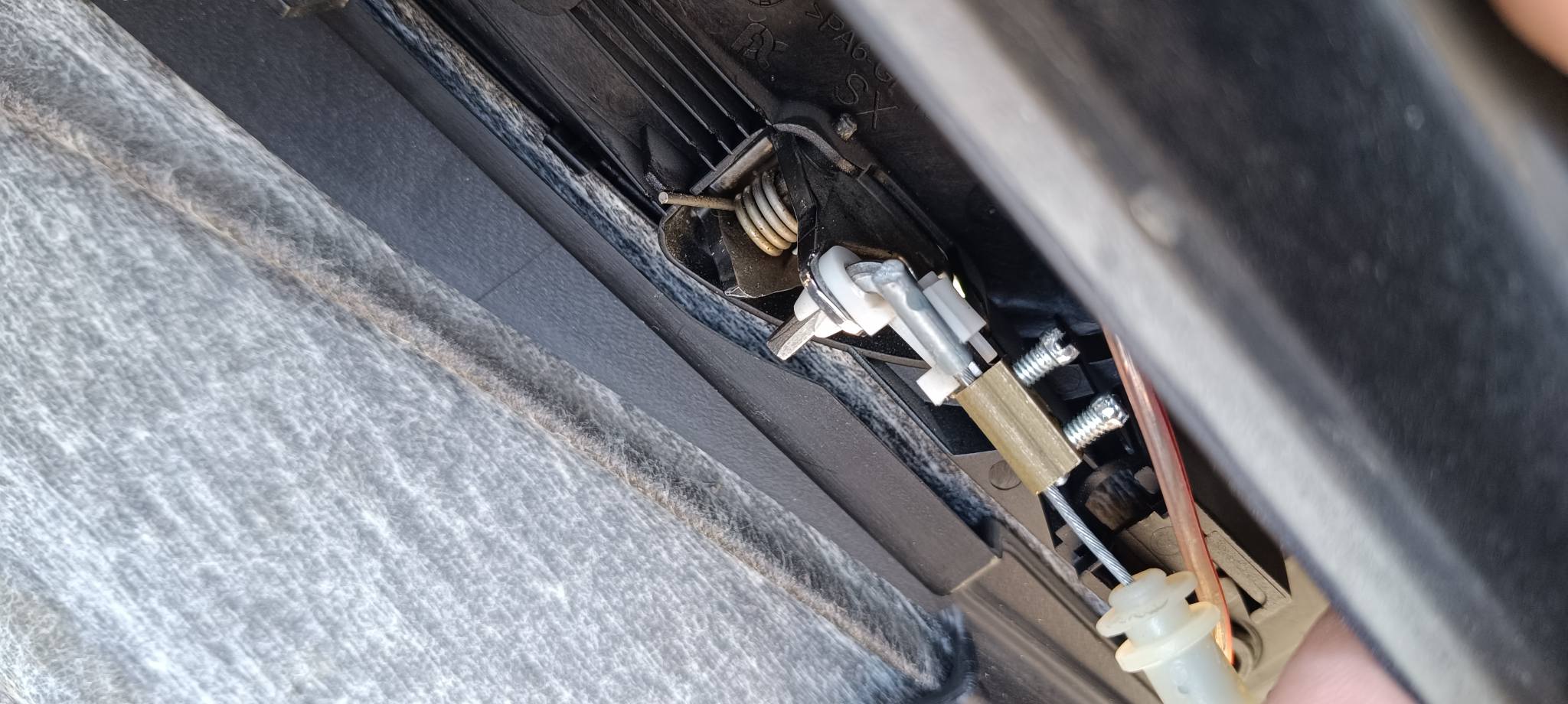 Kapı kolunun monte edilmiş hali