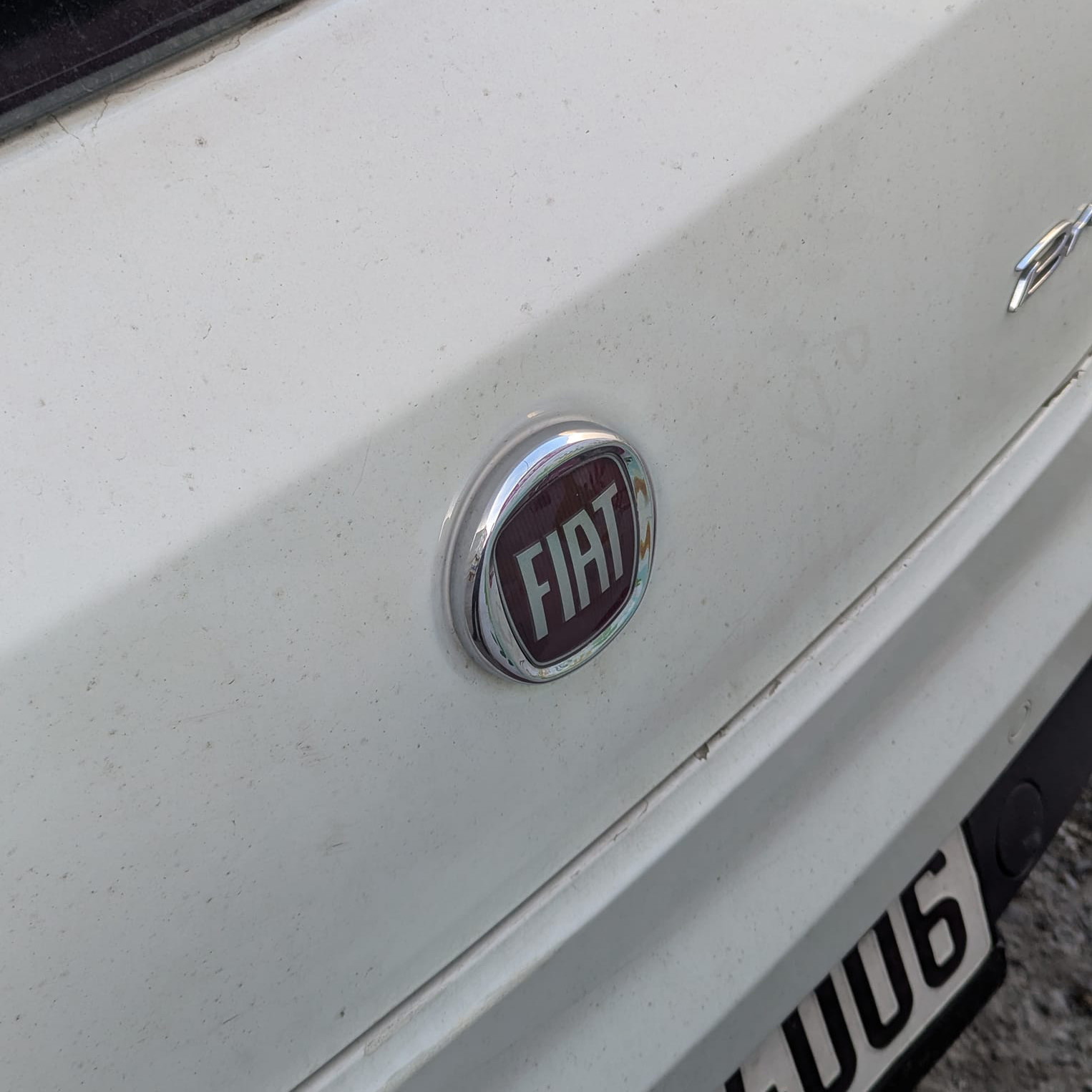 Yeni logo yapıştırma